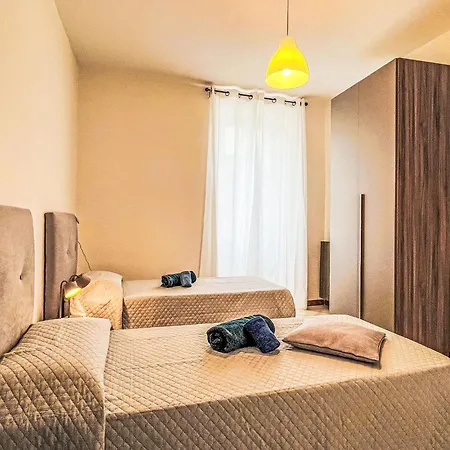 Сasa de vacaciones Tra Collina E Mare By Interhome