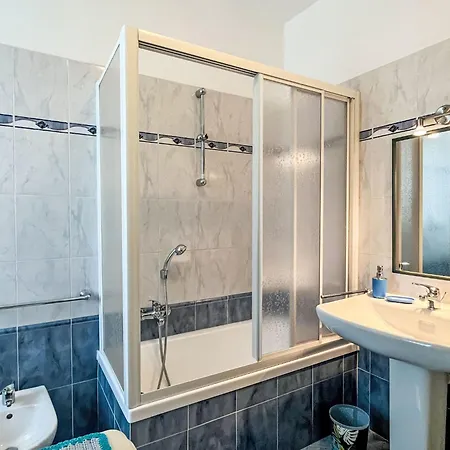 Tra Collina E Mare By Interhome Tatil Evi Imperia