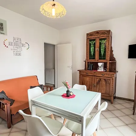 Сasa de vacaciones Tra Collina E Mare By Interhome *