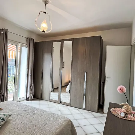 Сasa de vacaciones Tra Collina E Mare By Interhome *